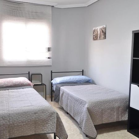 Acogedor Apartamento En Burriana Centro Exterior foto
