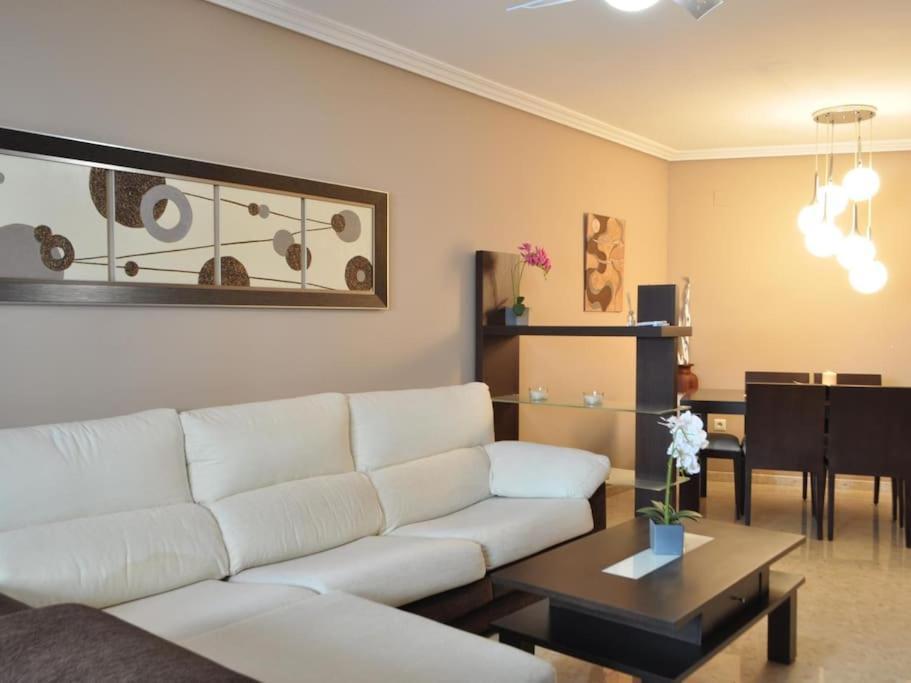 Acogedor Apartamento En Burriana Centro Exterior foto